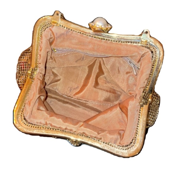 Vintage Timeless Whiting & Davis Vintage Gold Pouch Purse - Picture 5 of 11